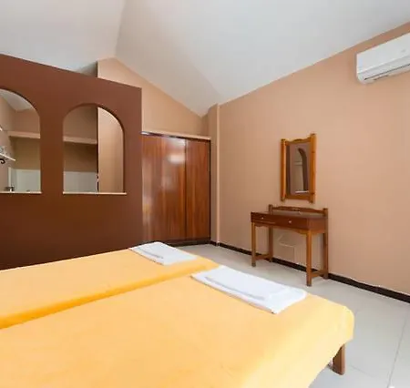 Sunshine Apartment *