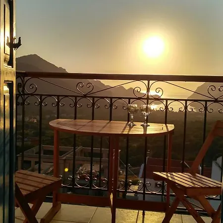 Sunshine Apartment Symi